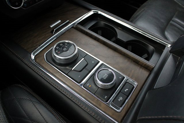 Used 2018 Ford Expedition Max Platinum image 8