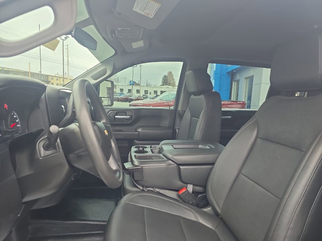 Used 2023 Chevrolet Silverado 3500 W/T image 22