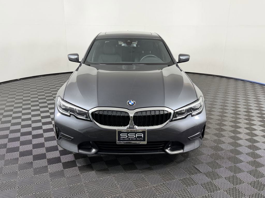 Used 2019 BMW 330i xDrive Sedan w/ Convenience Package image 2