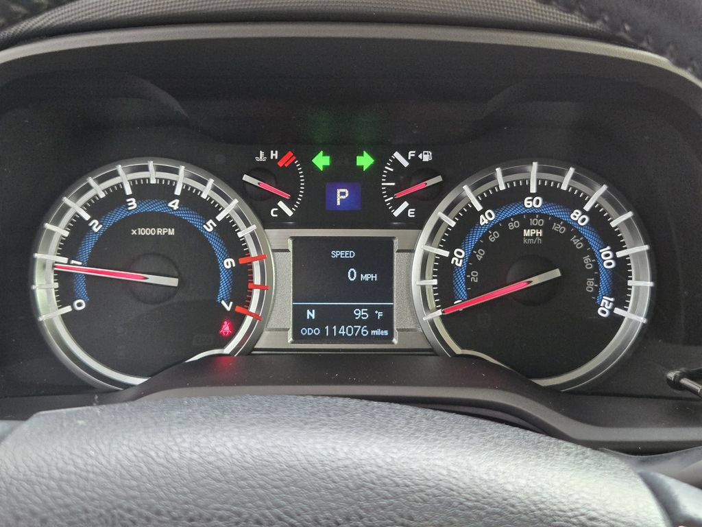 Used 2017 Toyota 4Runner Limited AWD/4WD image 10