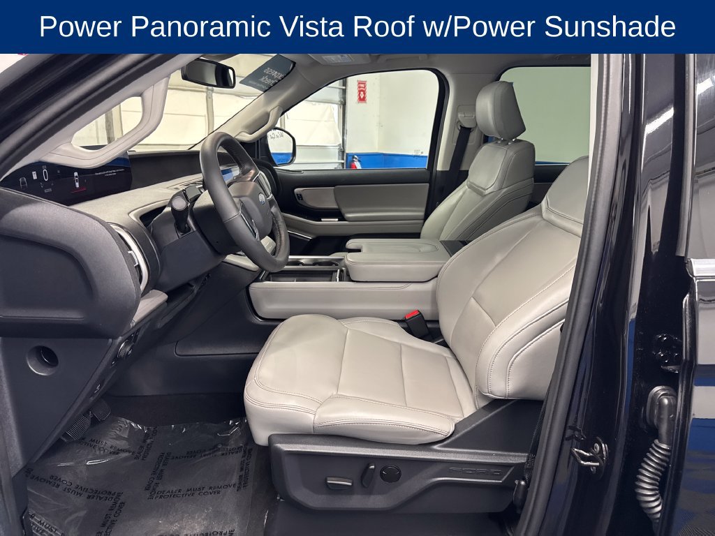 Certified 2025 Ford Expedition Active AWD/4WD image 10