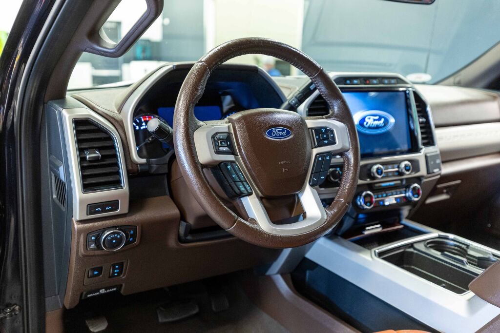 Used 2022 Ford F450 King Ranch w/ King Ranch Ultimate Package AWD/4WD image 11