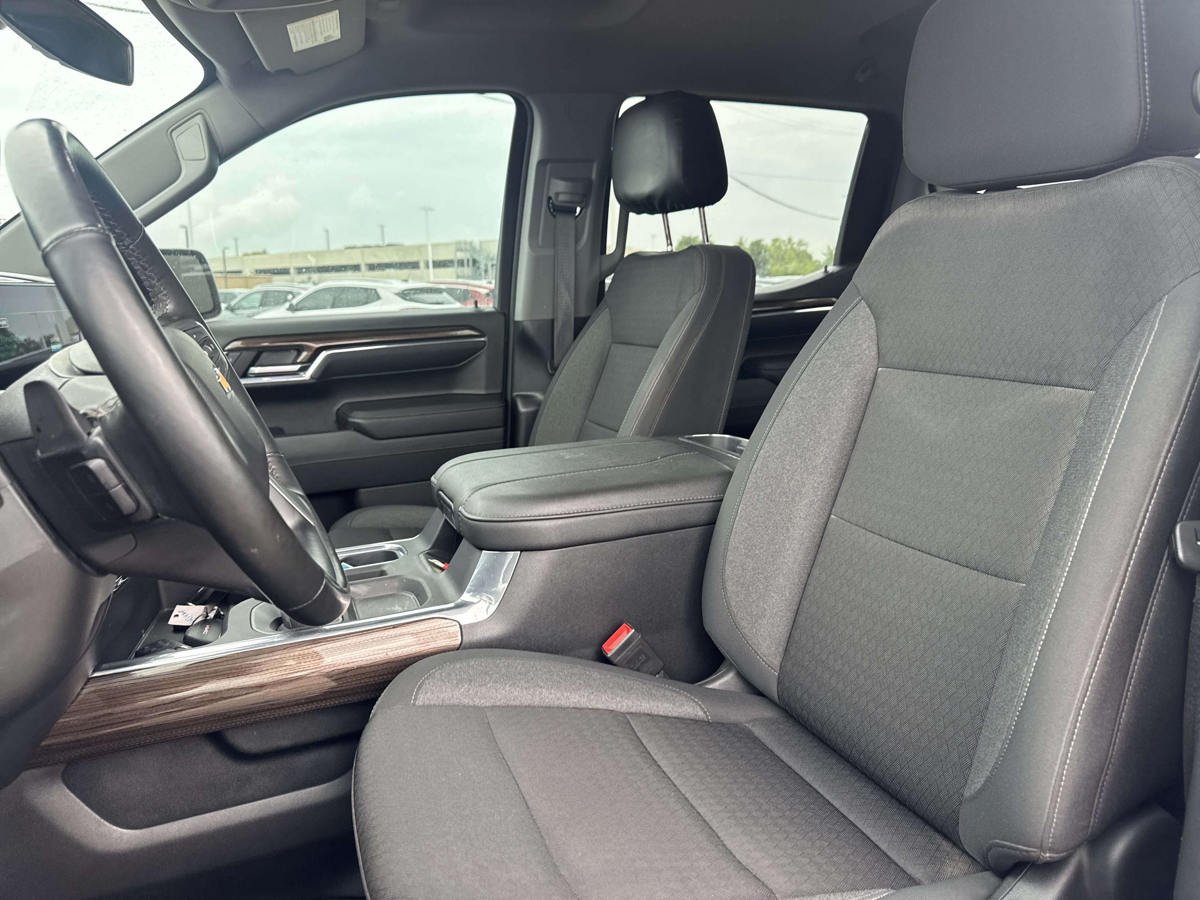 Used 2024 Chevrolet Silverado 1500 LT w/ Texas Edition Plus AWD/4WD image 6