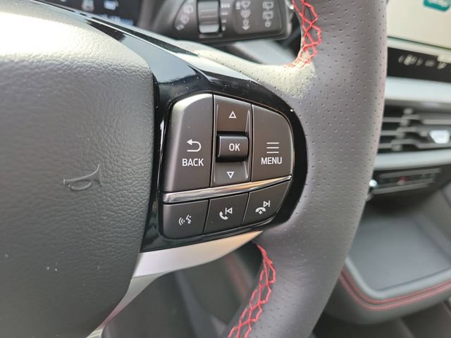 New 2026 Ford Explorer ST-Line w/ ST-Line Street Pack AWD/4WD image 26