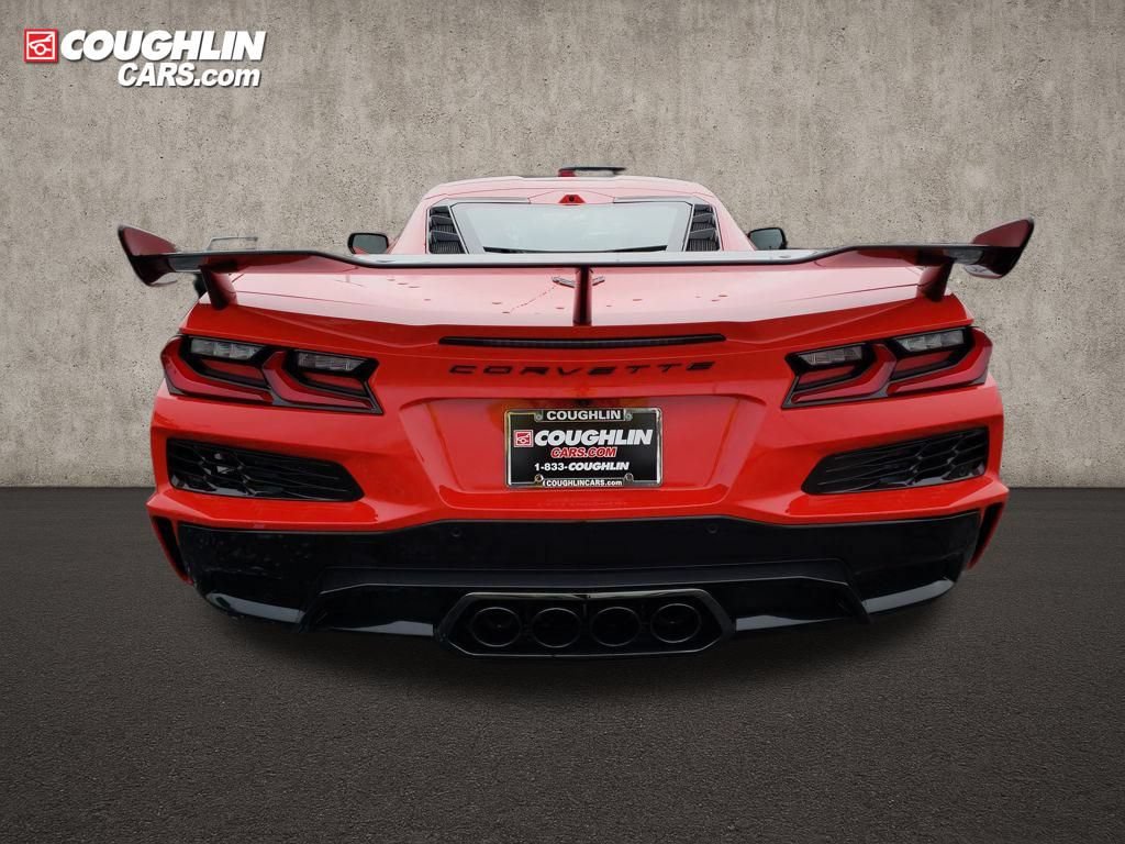 New 2026 Chevrolet Corvette Z06 w/ Stealth Interior Trim Package RWD image 4