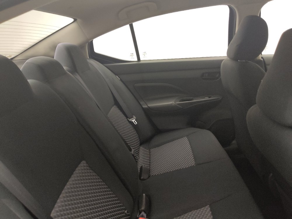 Used 2020 Nissan Versa S FWD image 19