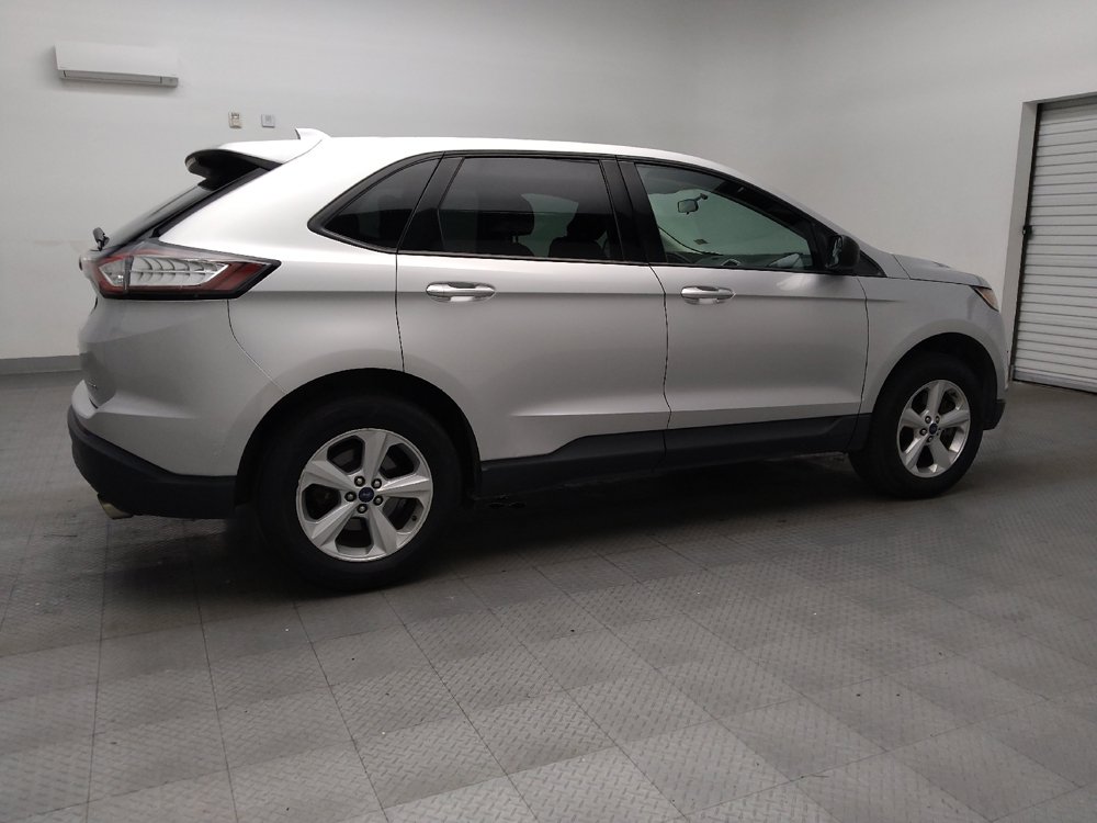 Used 2016 Ford Edge SE AWD/4WD image 10