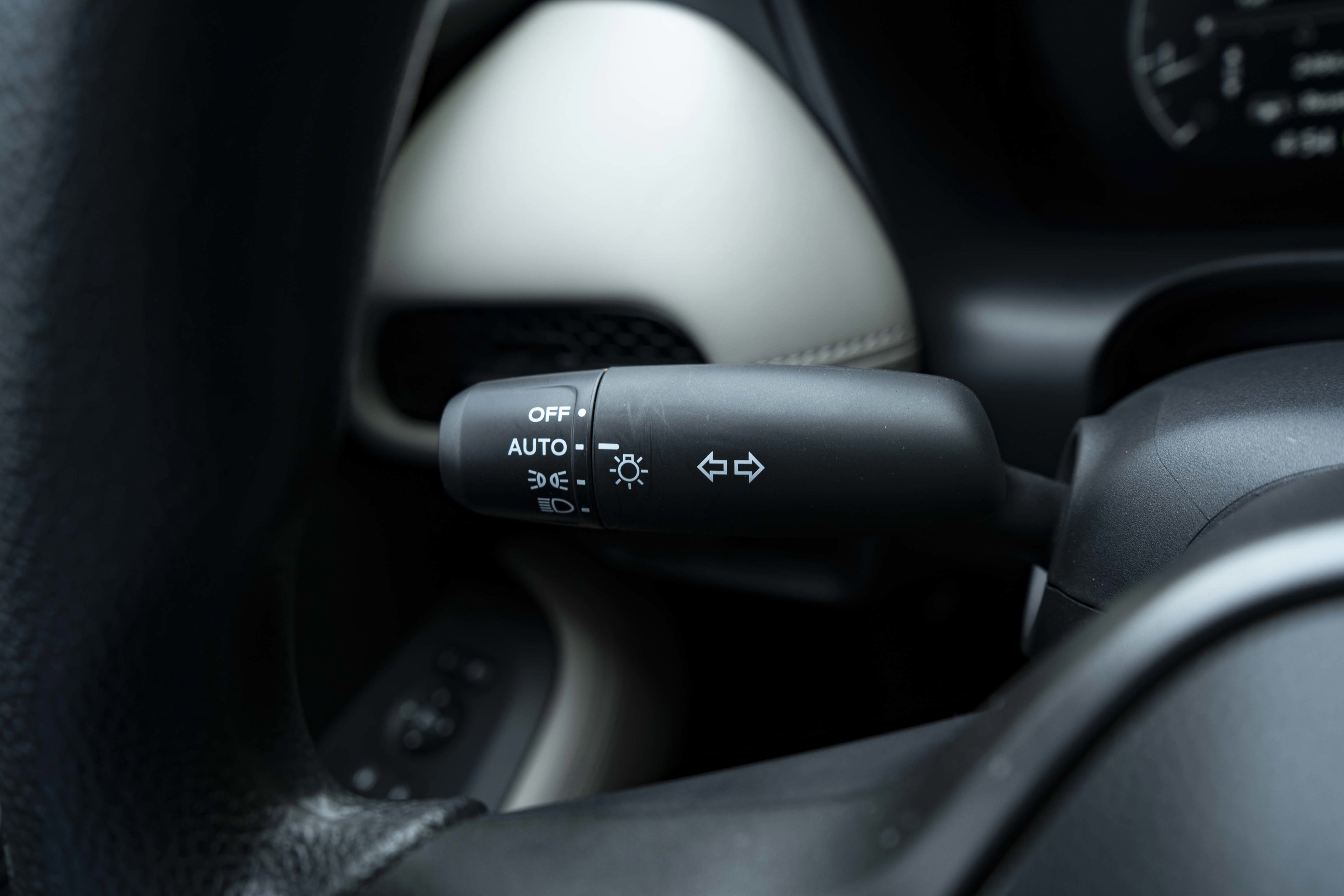 Certified 2026 Honda HR-V LX image 23