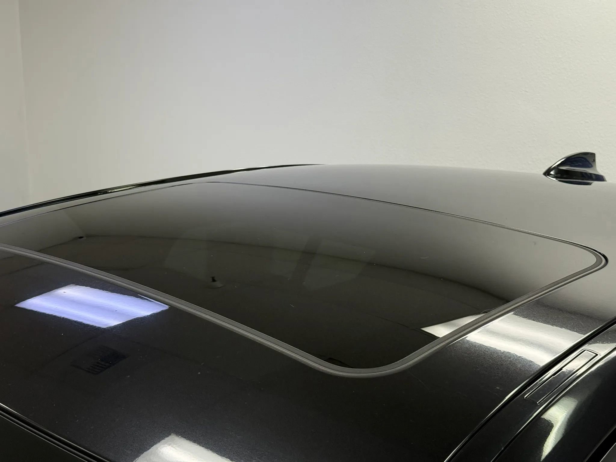 Used 2018 BMW 328d Sedan image 6