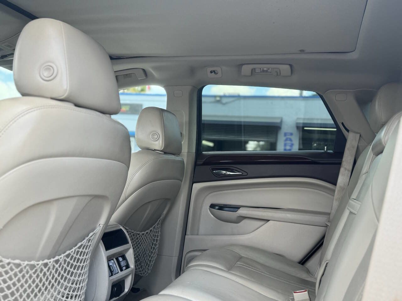 Used 2014 Cadillac SRX Luxury w/ Driver Awareness Package image 10