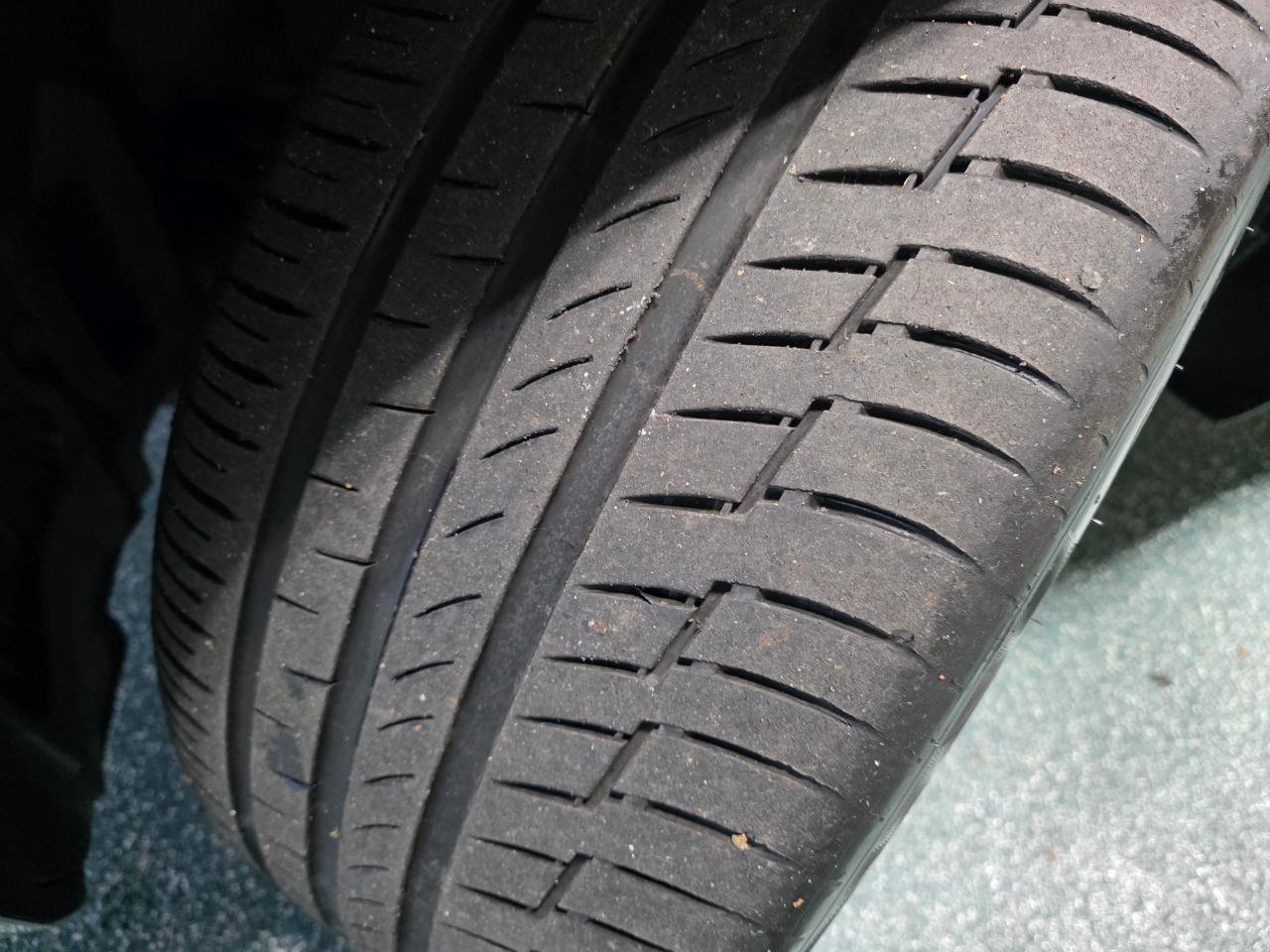 Used 2019 BMW X5 xDrive50i w/ M Sport Package image 14