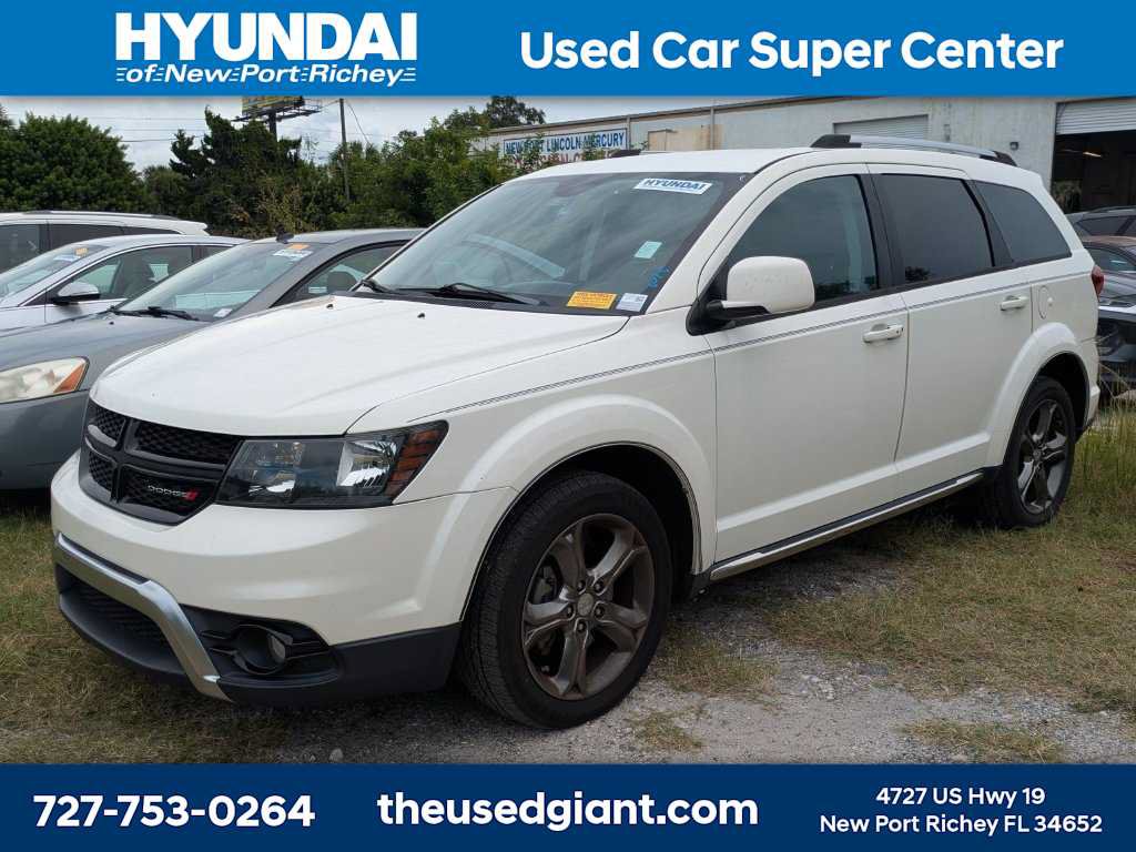 Used 2015 Dodge Journey Crossroad w/ Flexible Seating Group