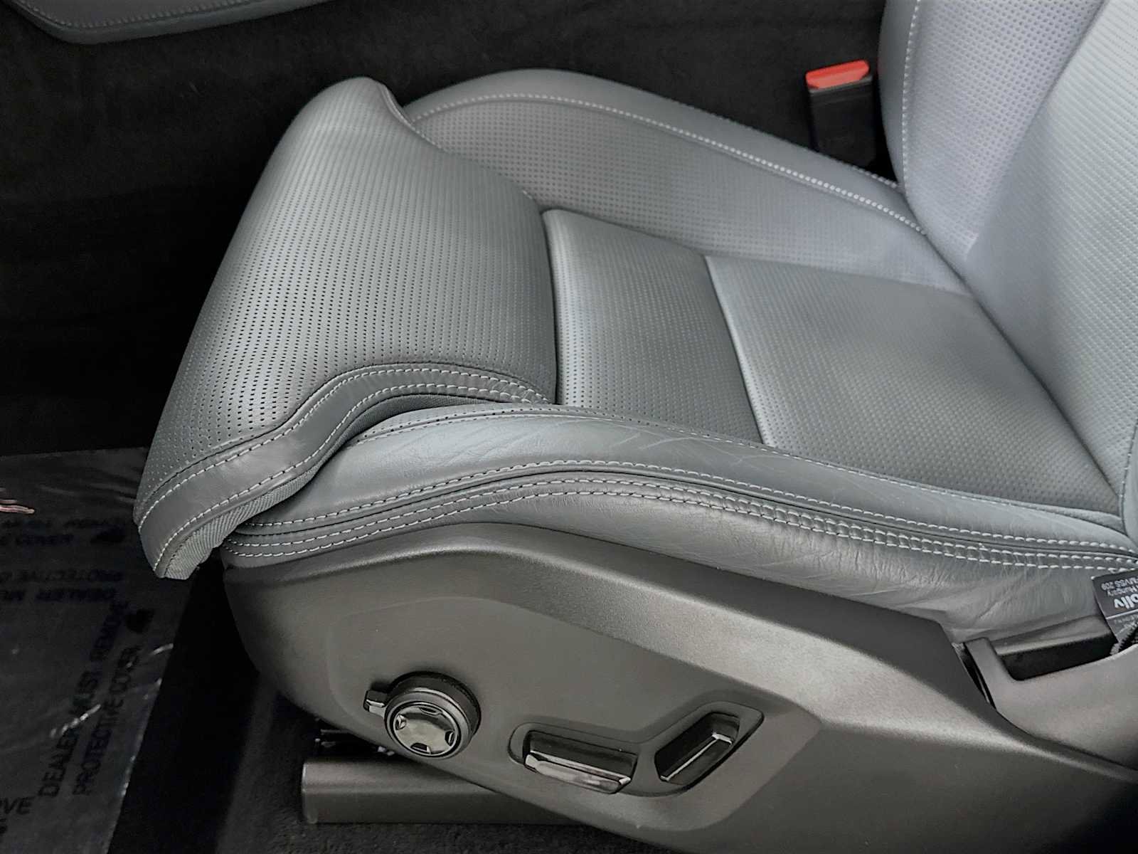 Certified 2023 Volvo XC90 B6 Ultimate image 18