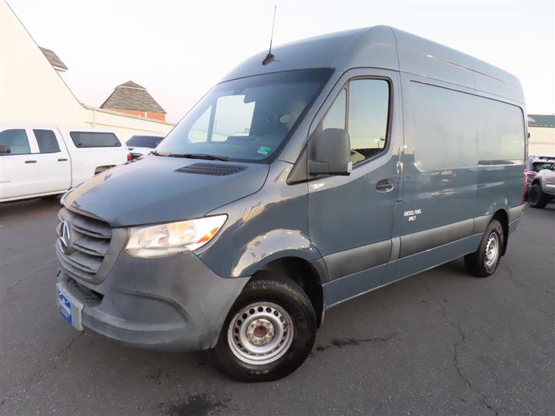 Used 2019 Mercedes-Benz Sprinter 144 image 4