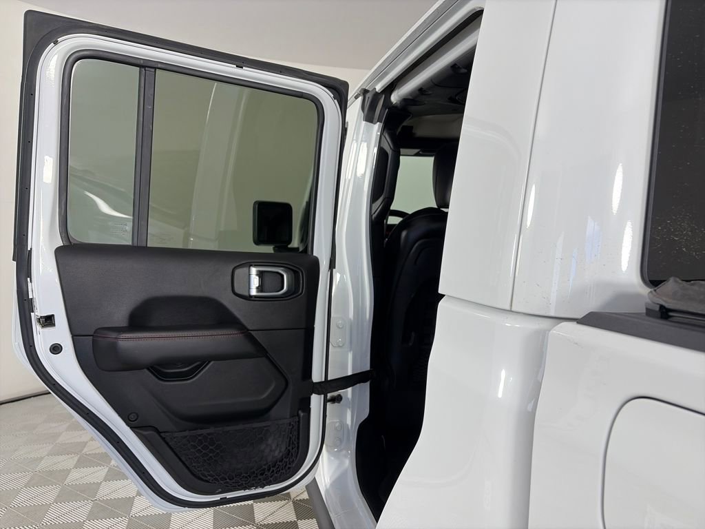 Used 2020 Jeep Gladiator Rubicon w/ Dual Top Group image 12