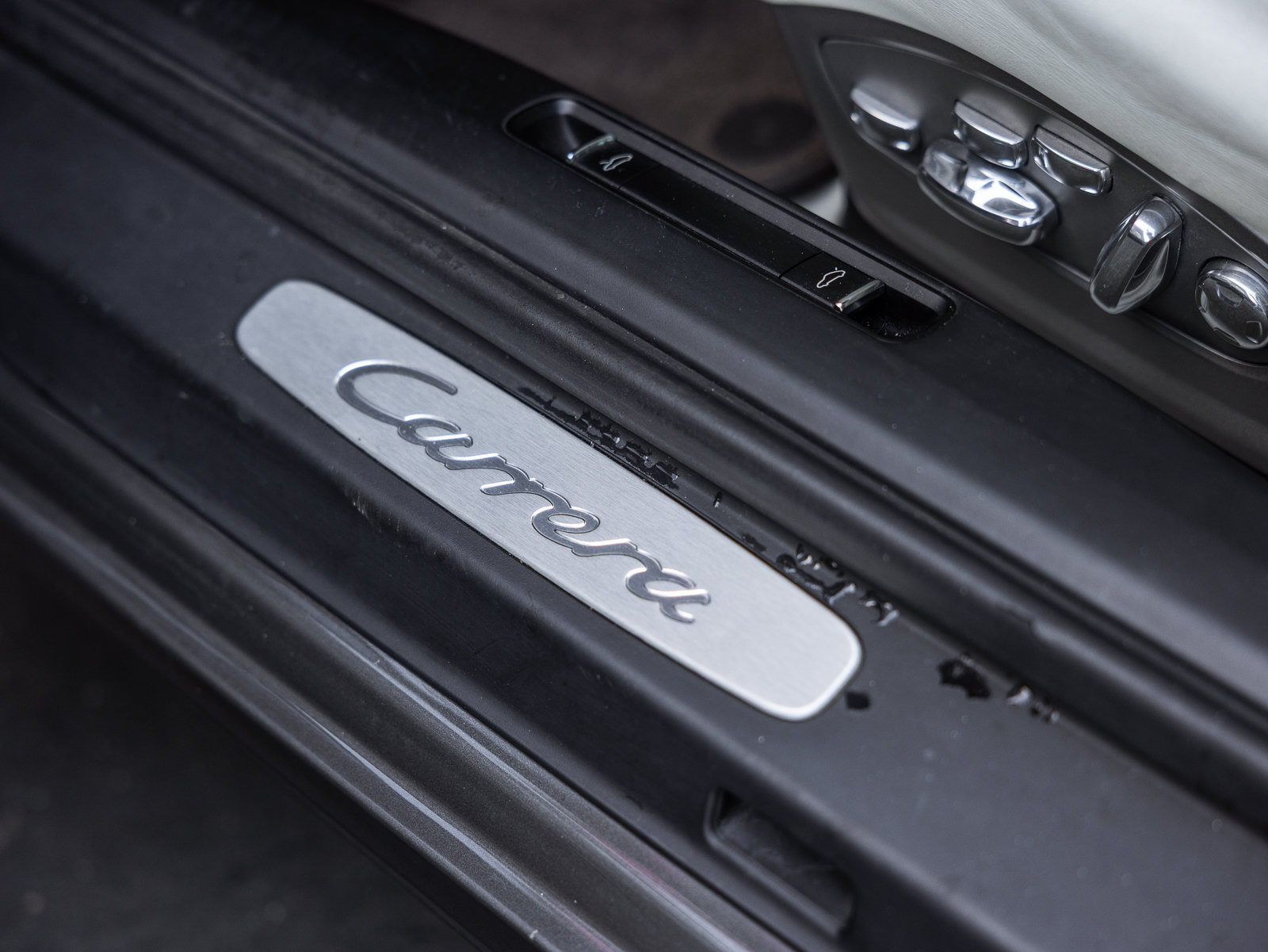Used 2013 Porsche 911 Carrera RWD image 22
