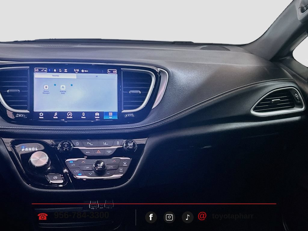 Used 2024 Chrysler Pacifica Touring-L w/ S Appearance Package FWD image 20