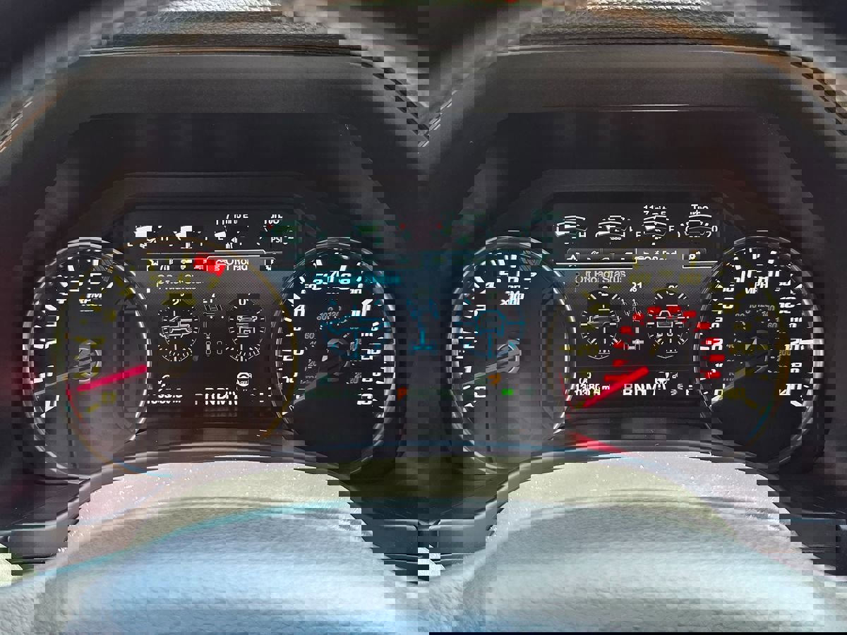 Used 2018 Ford F150 Raptor w/ Equipment Group 802A Luxury image 30