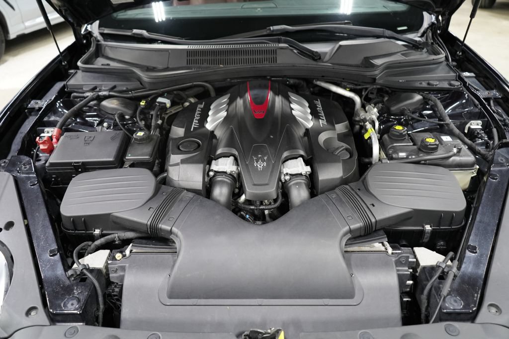 Used 2014 Maserati Quattroporte GTS RWD image 34