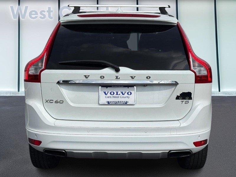 Used 2016 Volvo XC60 T5 Platinum FWD image 6