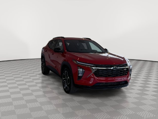 New 2026 Chevrolet Trax RS w/ Driver Confidence Package FWD image 2
