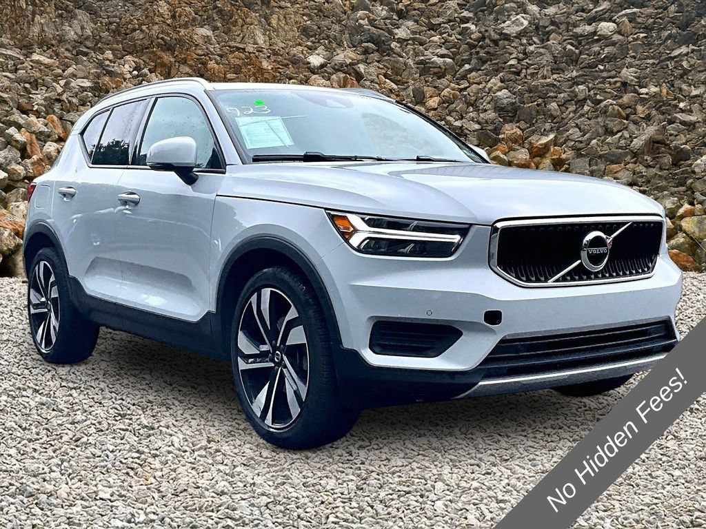 Used 2020 Volvo XC40 T5 Momentum w/ Premium Package AWD/4WD image 10