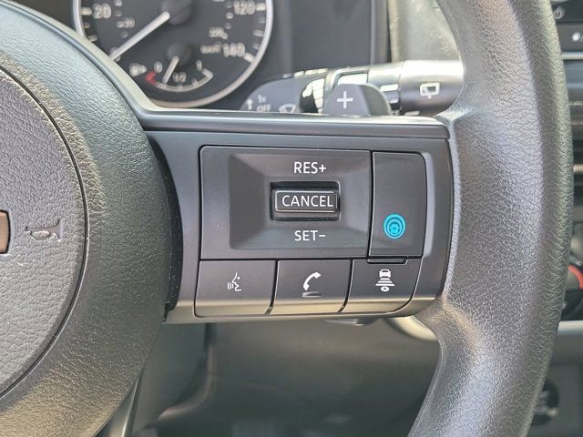 Certified 2024 Nissan Rogue SV image 26