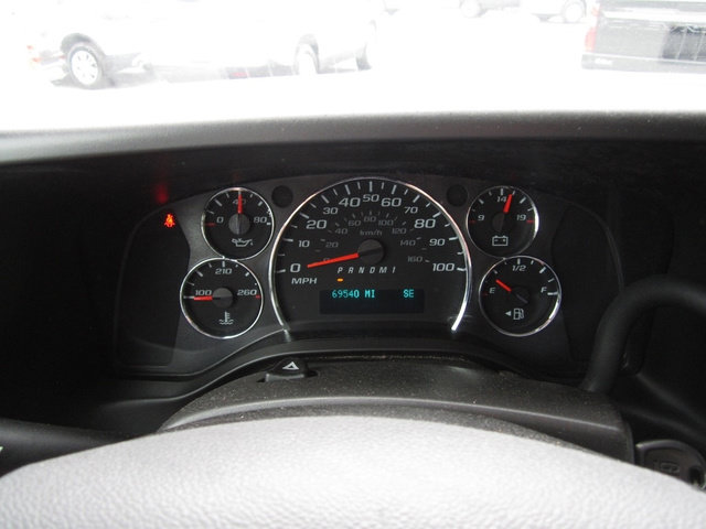 Used 2019 Chevrolet Express 3500 LT w/ LT Preferred Equipment Group RWD image 10
