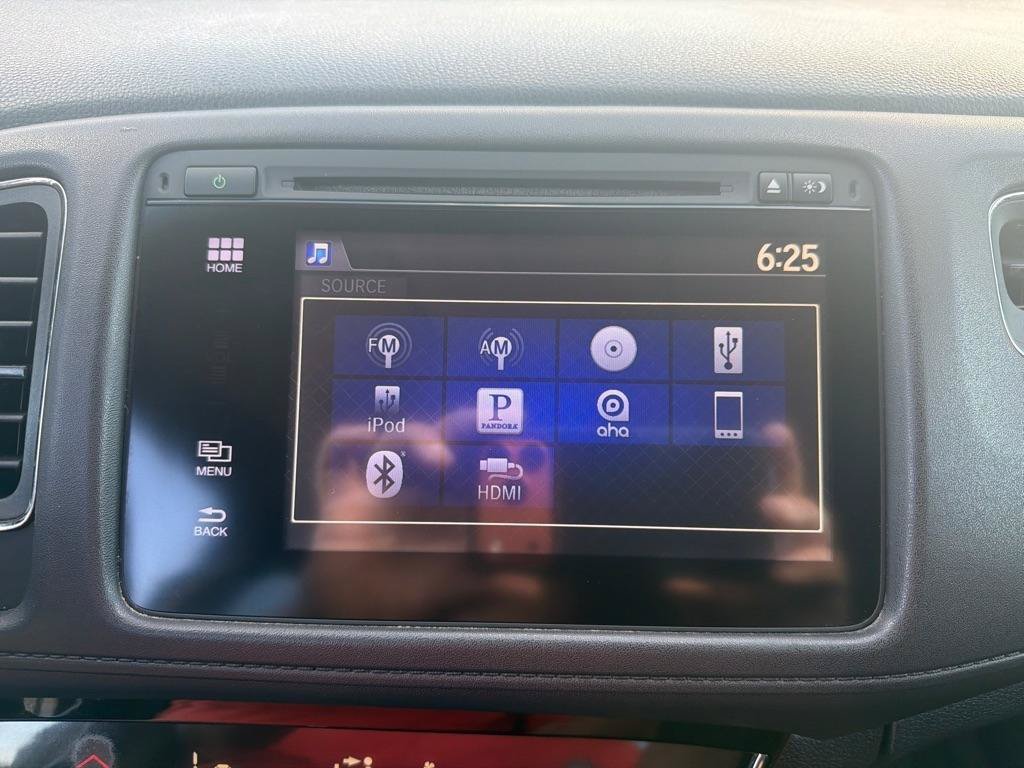 Used 2016 Honda HR-V EX image 17