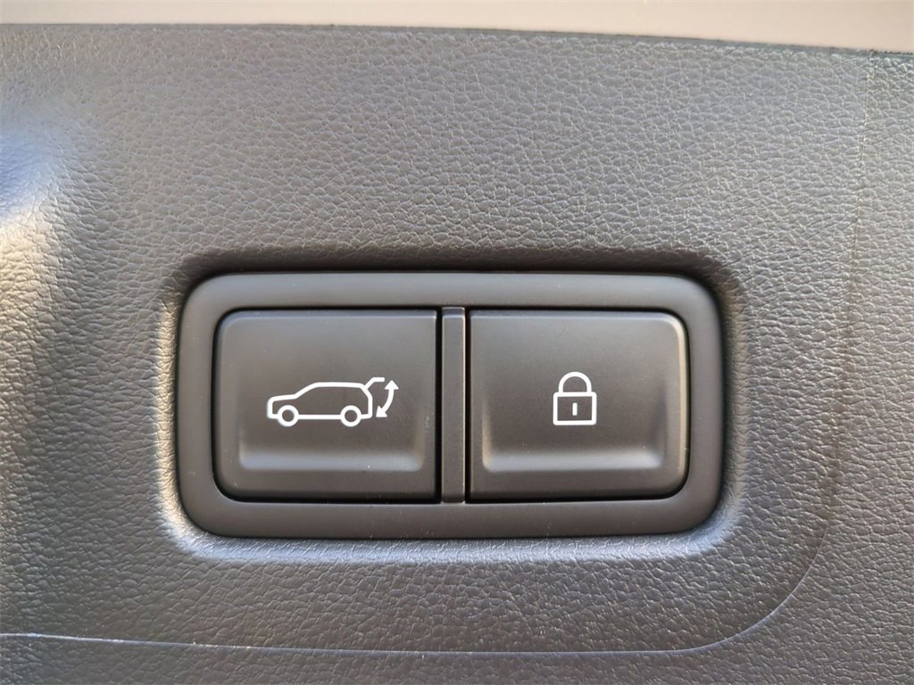 New 2026 Hyundai Santa Fe SE image 13