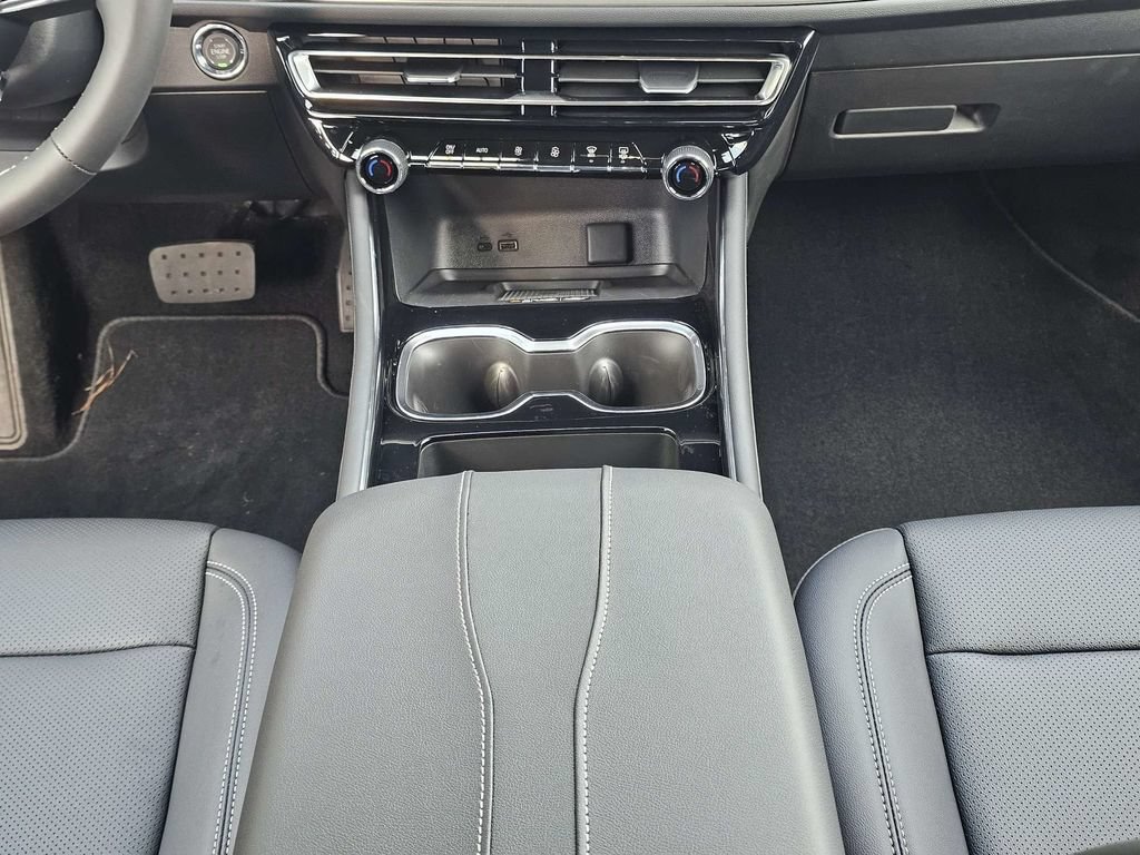 New 2027 Chevrolet Traverse LT w/ Driver Confidence Package AWD/4WD image 20