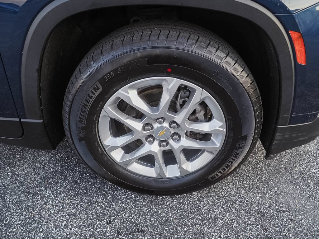 Certified 2023 Chevrolet Traverse LS w/ Safety Package FWD image 35
