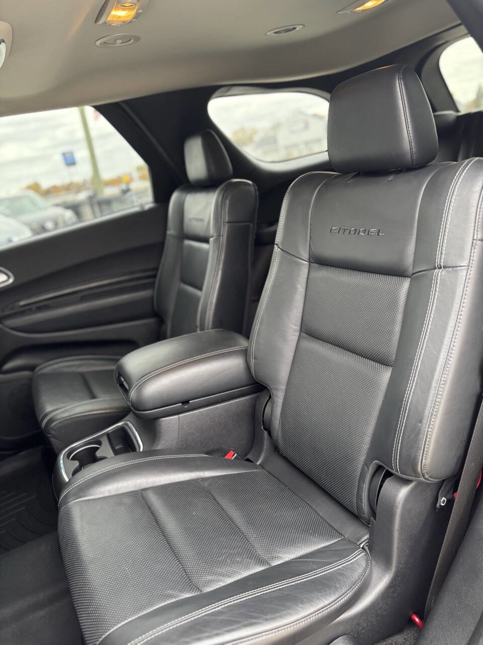 Used 2015 Dodge Durango Citadel w/ Technology Group AWD/4WD image 18