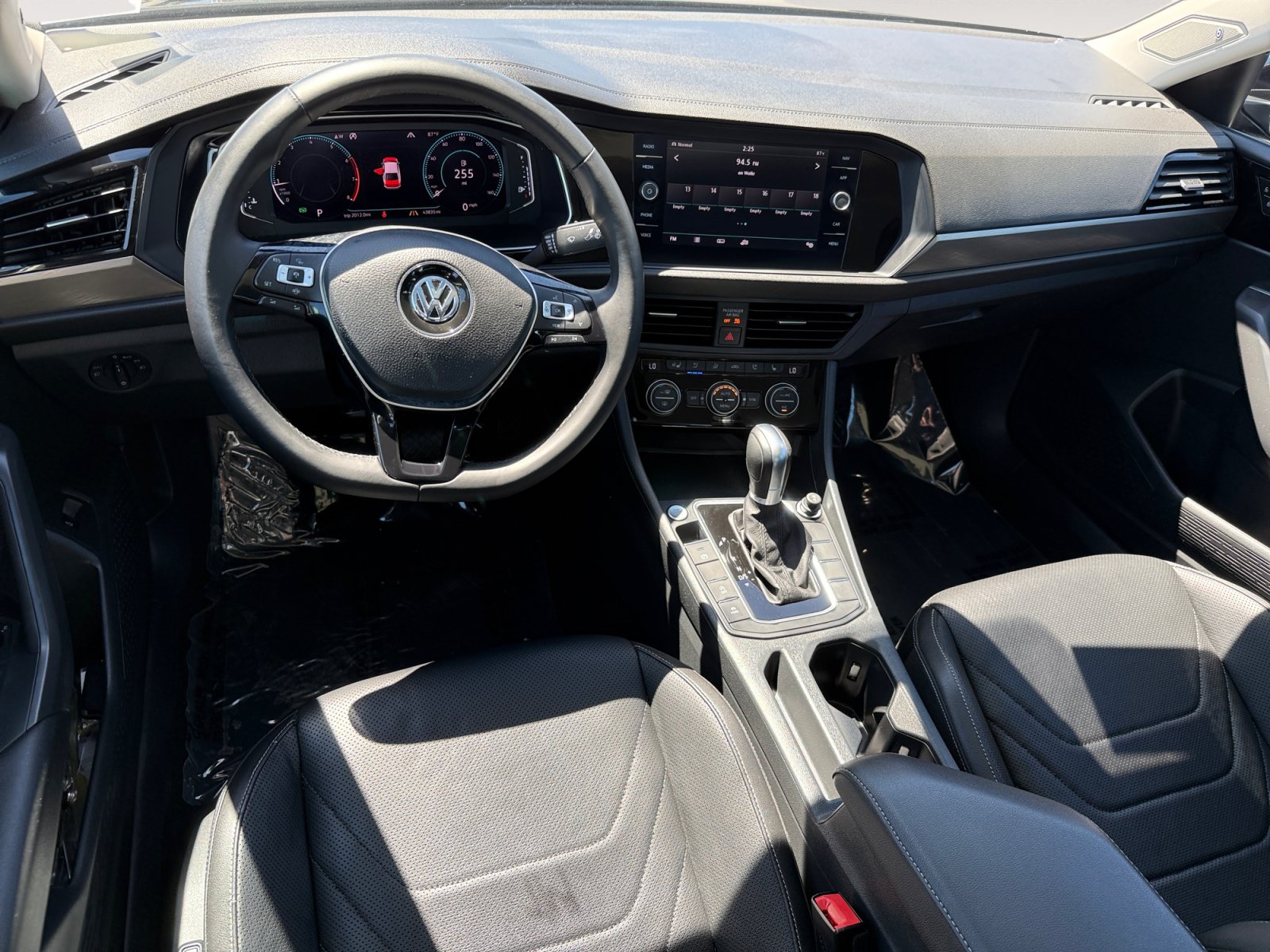 Used 2019 Volkswagen Jetta SEL Premium FWD image 15