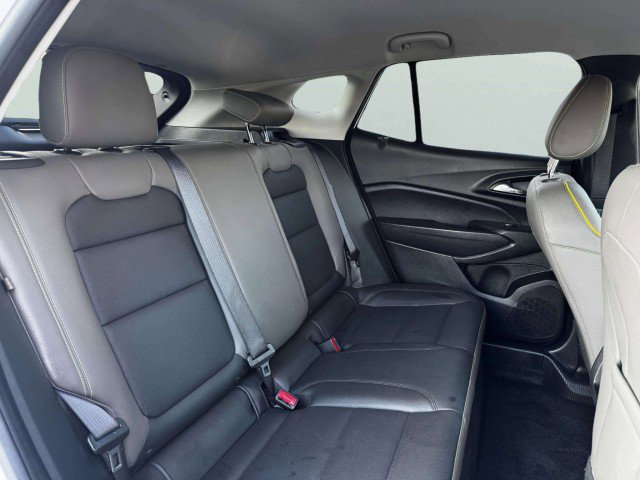 Used 2024 Chevrolet Trax ACTIV w/ Driver Confidence Package image 39