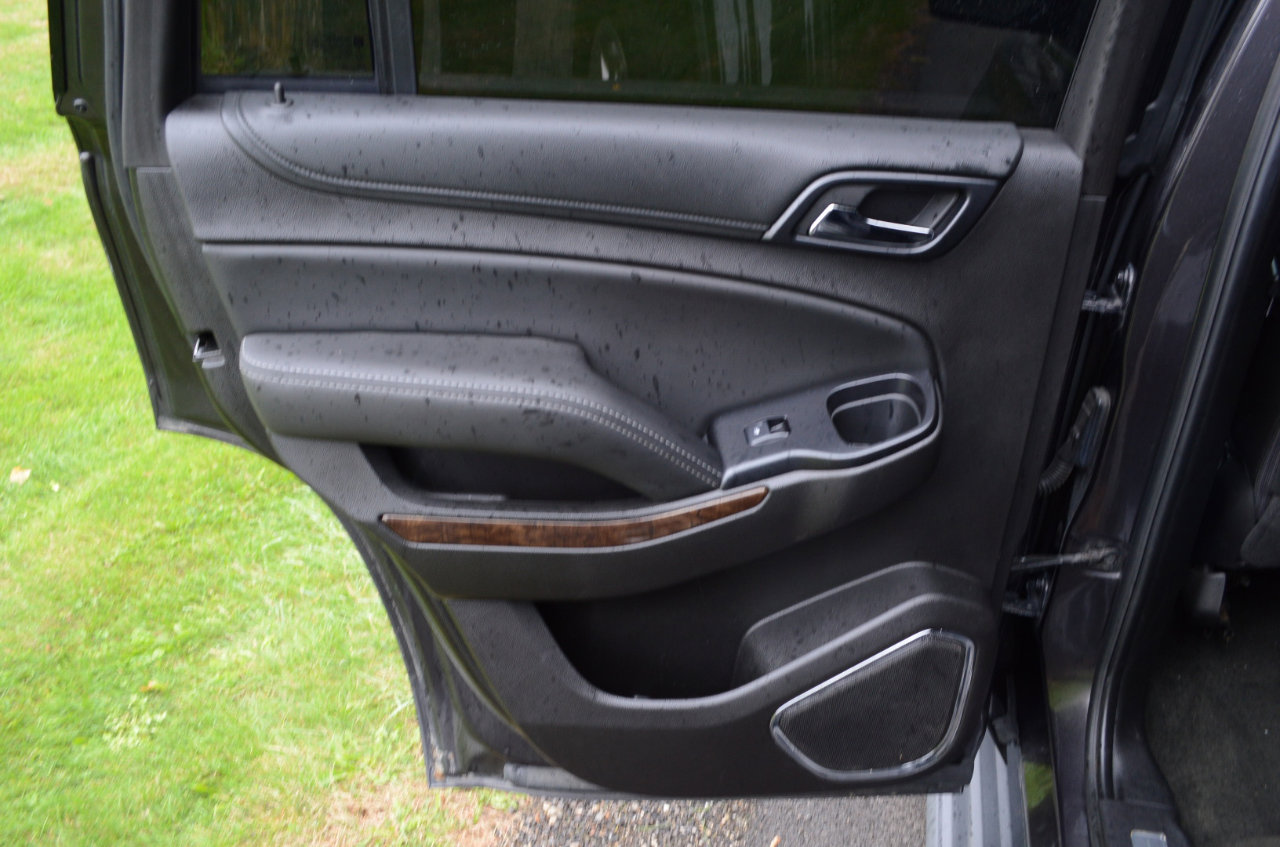 Used 2017 Chevrolet Tahoe LT image 23