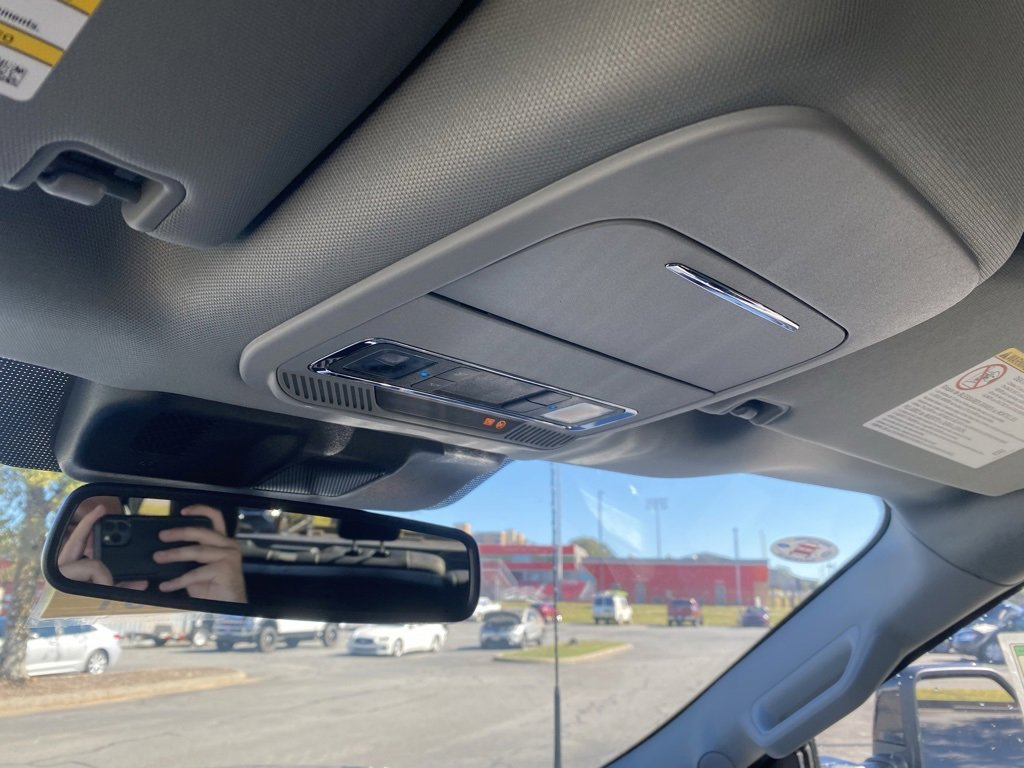 New 2026 Ford F250 Lariat w/ Black Appearance Package image 26