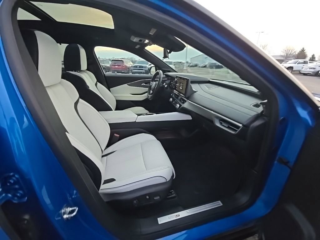 Used 2024 Acura ZDX Type S AWD/4WD image 33