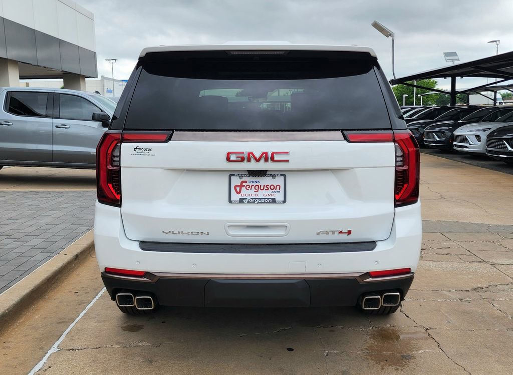 New 2026 GMC Yukon AT4 Ultimate AWD/4WD image 4