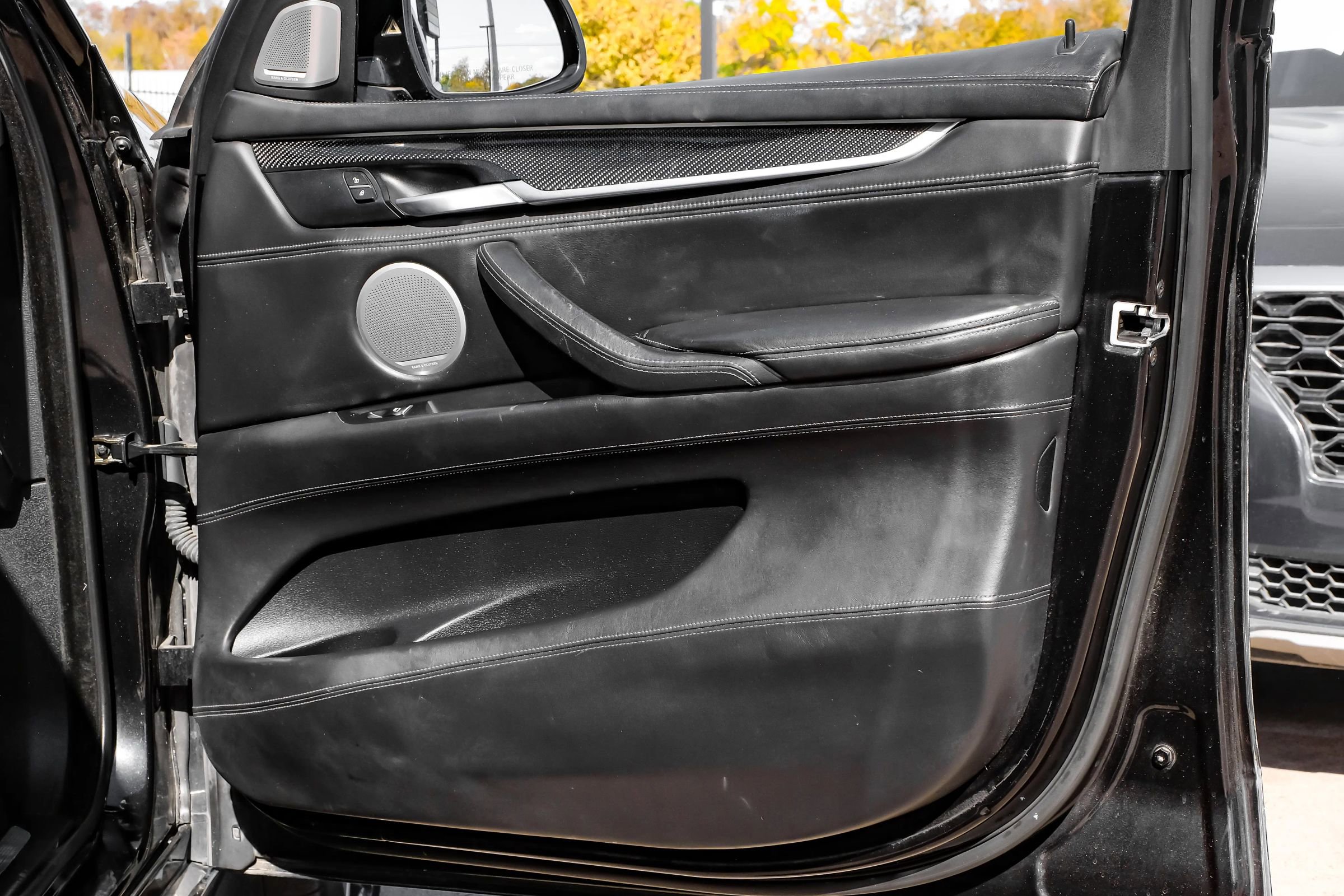 Used 2016 BMW X5 M image 53