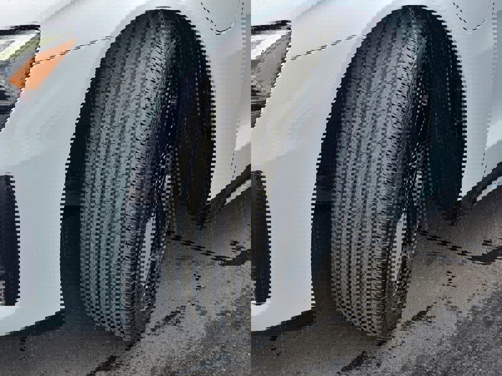 Used 2022 Audi e-tron GT Premium Plus w/ Performance Package image 33