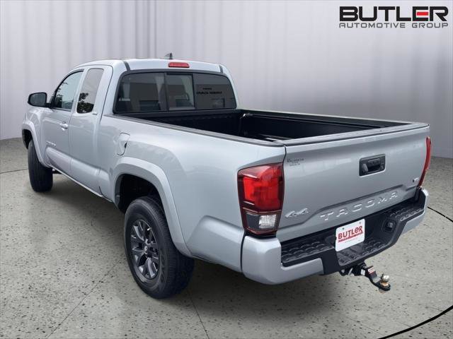 Certified 2023 Toyota Tacoma SR5 w/ Technology Package AWD/4WD image 3