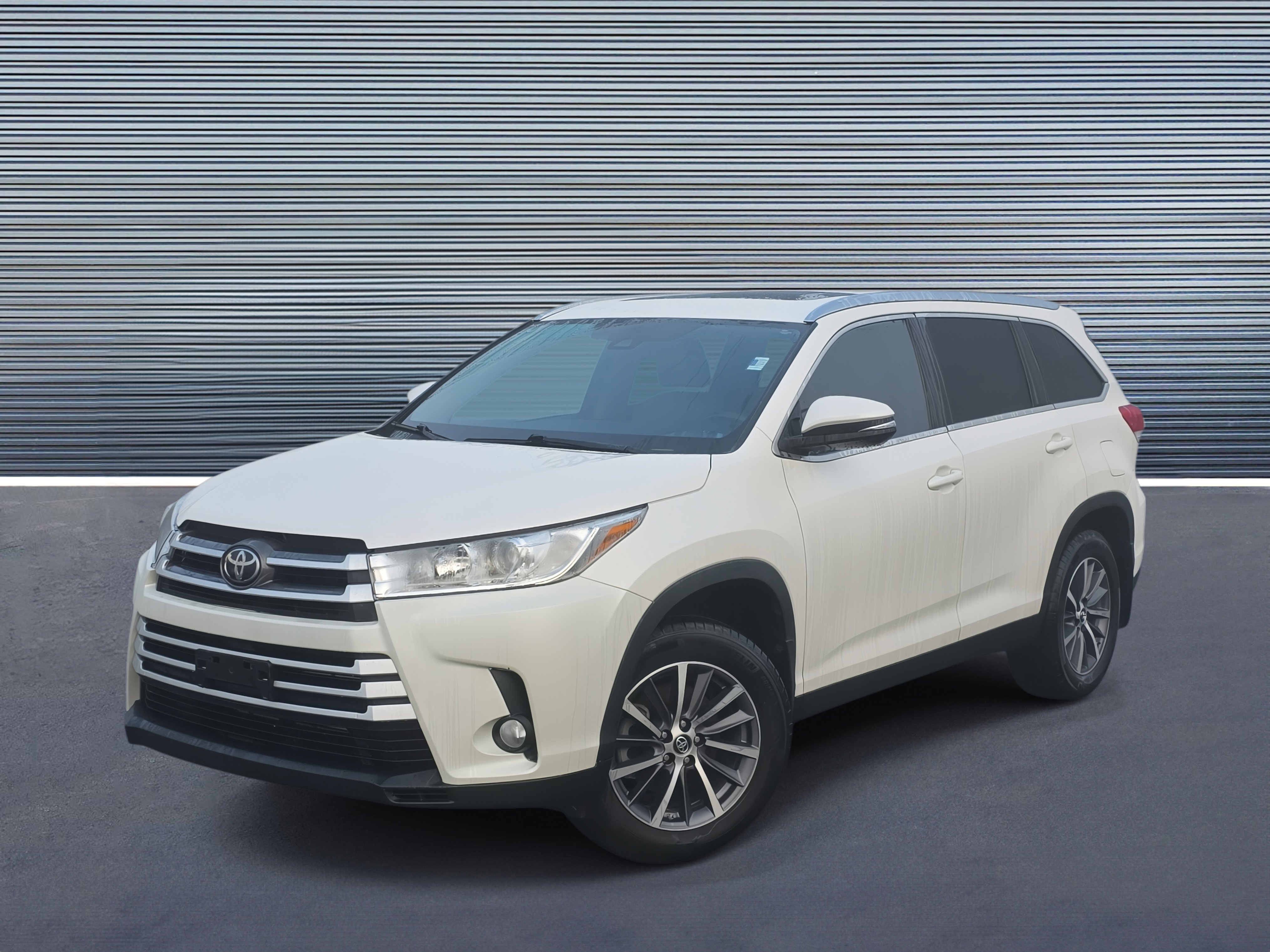 Used 2019 Toyota Highlander