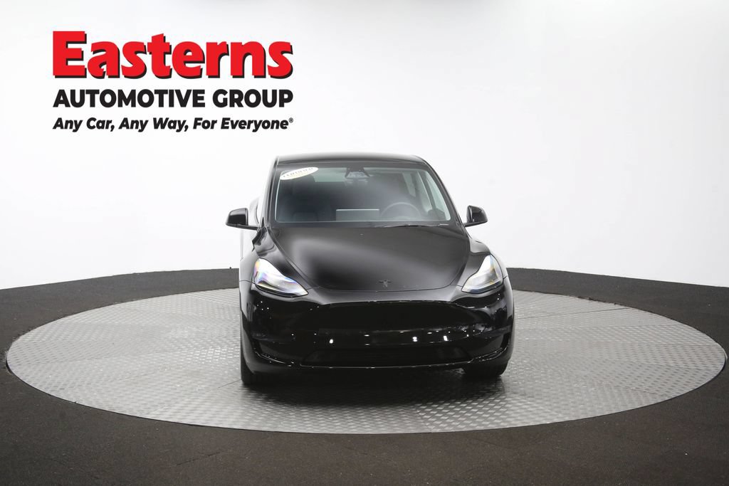 Used 2024 Tesla Model Y Long Range AWD/4WD image 46