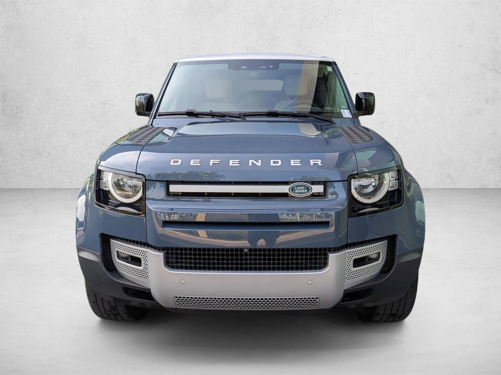 Used 2023 Land Rover Defender 110 S AWD/4WD image 2