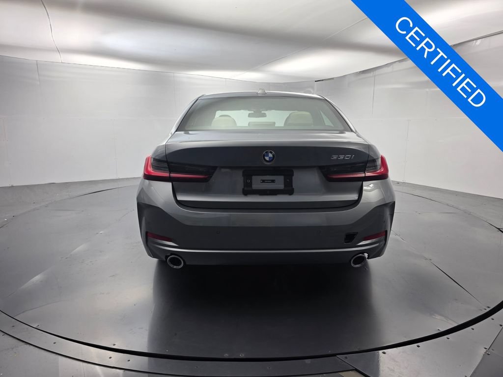 Certified 2024 BMW 330i Sedan w/ Premium Package RWD image 5
