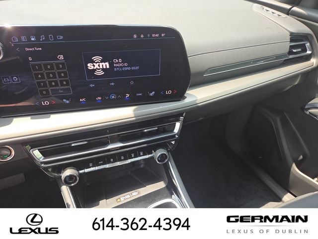 Used 2024 Chevrolet Traverse LT w/ Midnight/Sport Edition AWD/4WD image 36