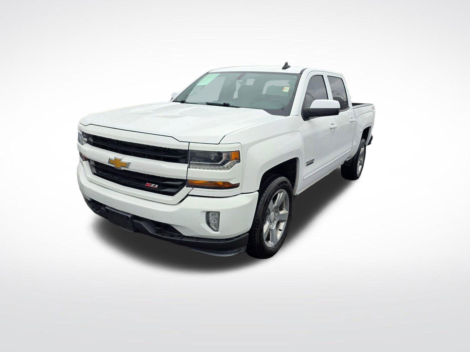 Used 2018 Chevrolet Silverado 1500 LT w/ Texas Edition AWD/4WD image 2