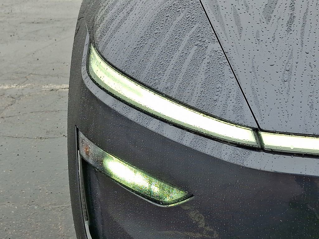Used 2026 Tesla Model Y Long Range image 20