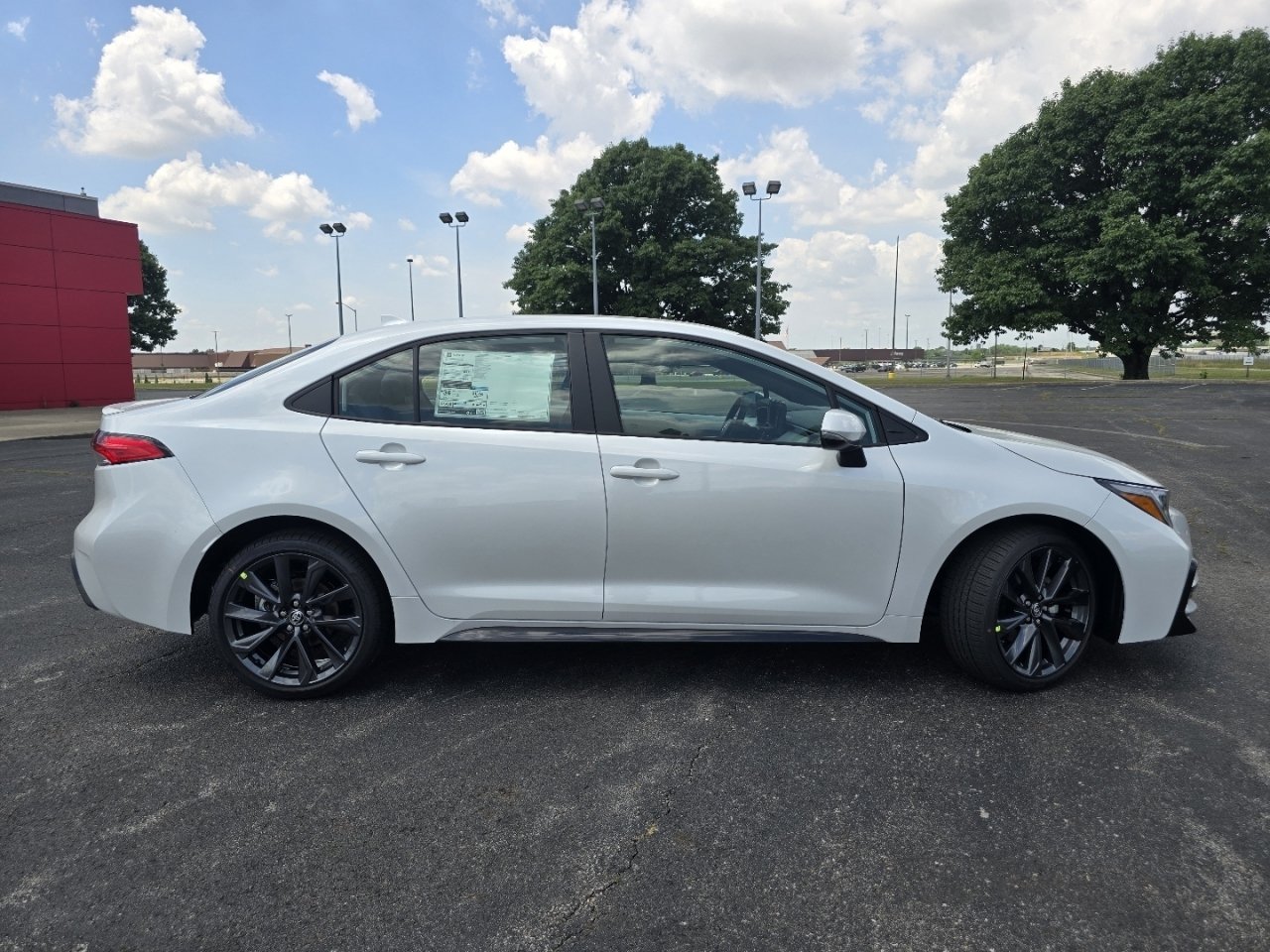 New 2026 Toyota Corolla SE FWD image 14